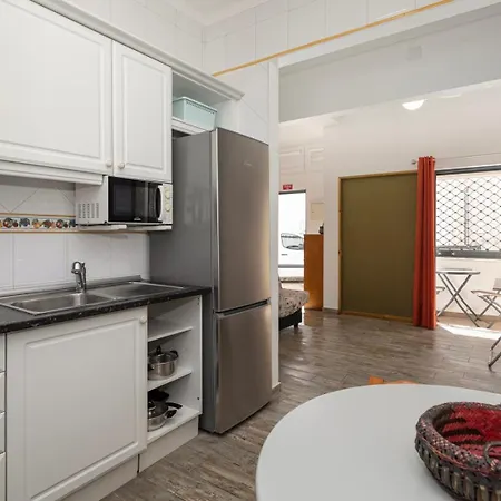 Beachfront Rc Apartment Albufeira